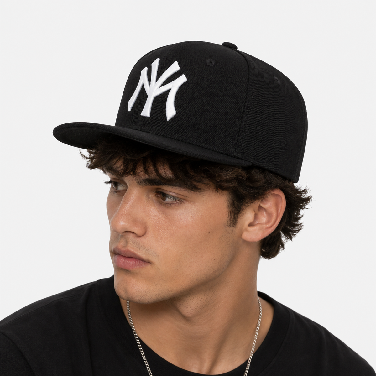Casquette Snapback Plate Noir style NY Vintage