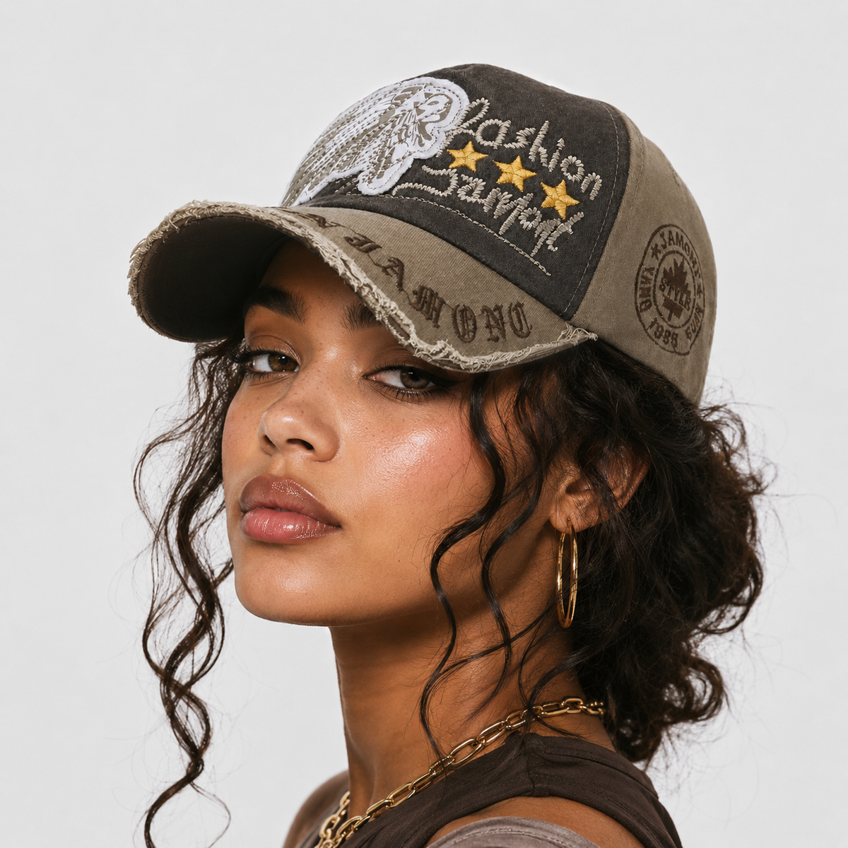 Casquette Vintage Bicolore Indien Brodé Style Américain