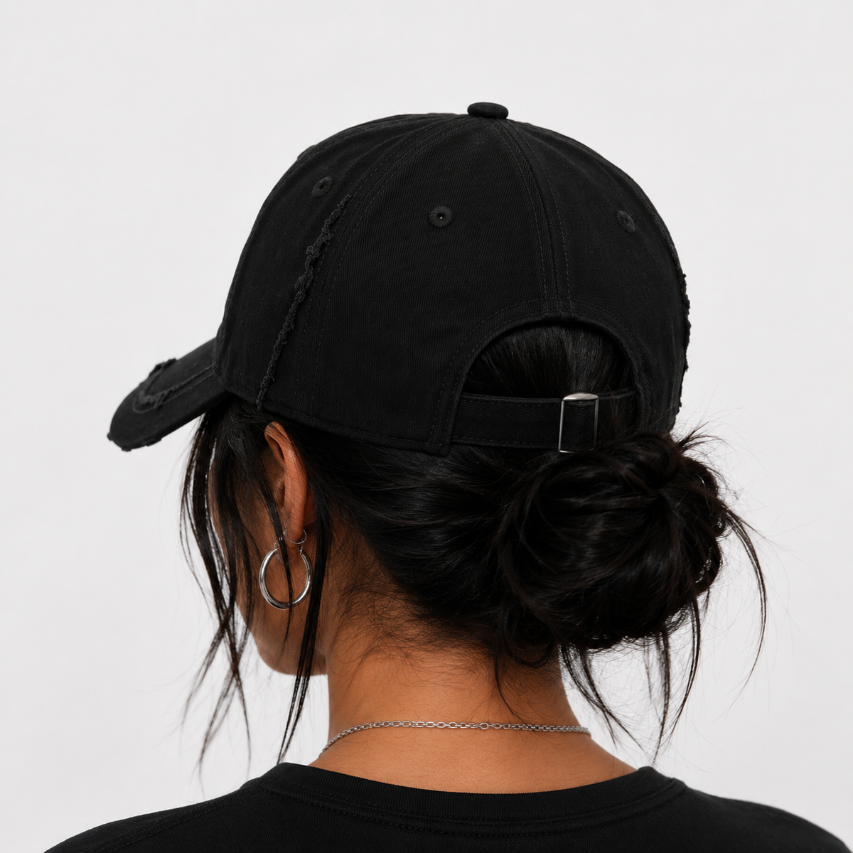 Casquette Noire Gothique Logo Croix Brodée Unisexe