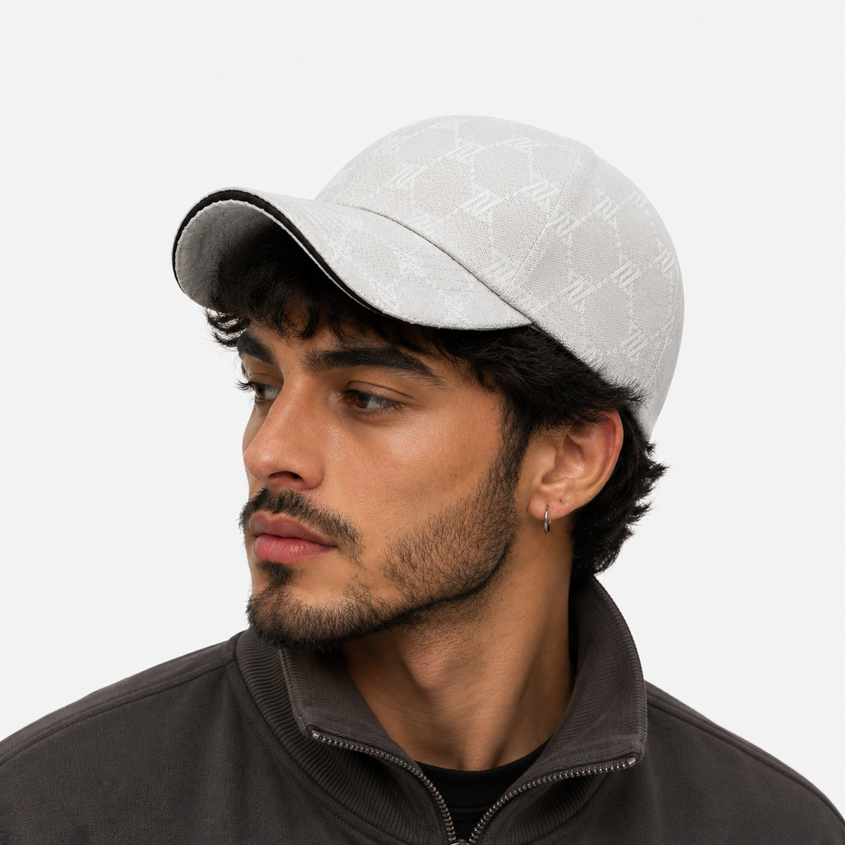 Casquette Baseball Blanche Motif Monogramme Élégant