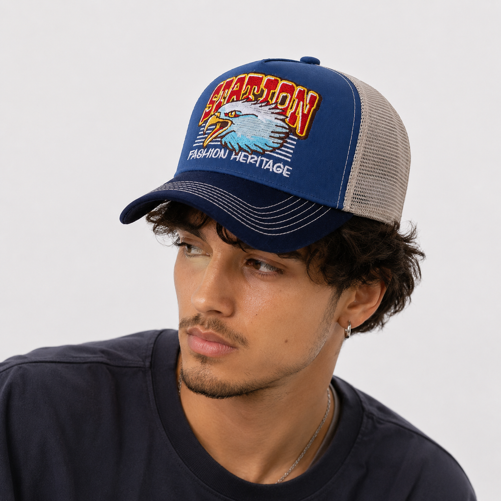 Couvre-Chef Trucker En Maille Aigle Brodé