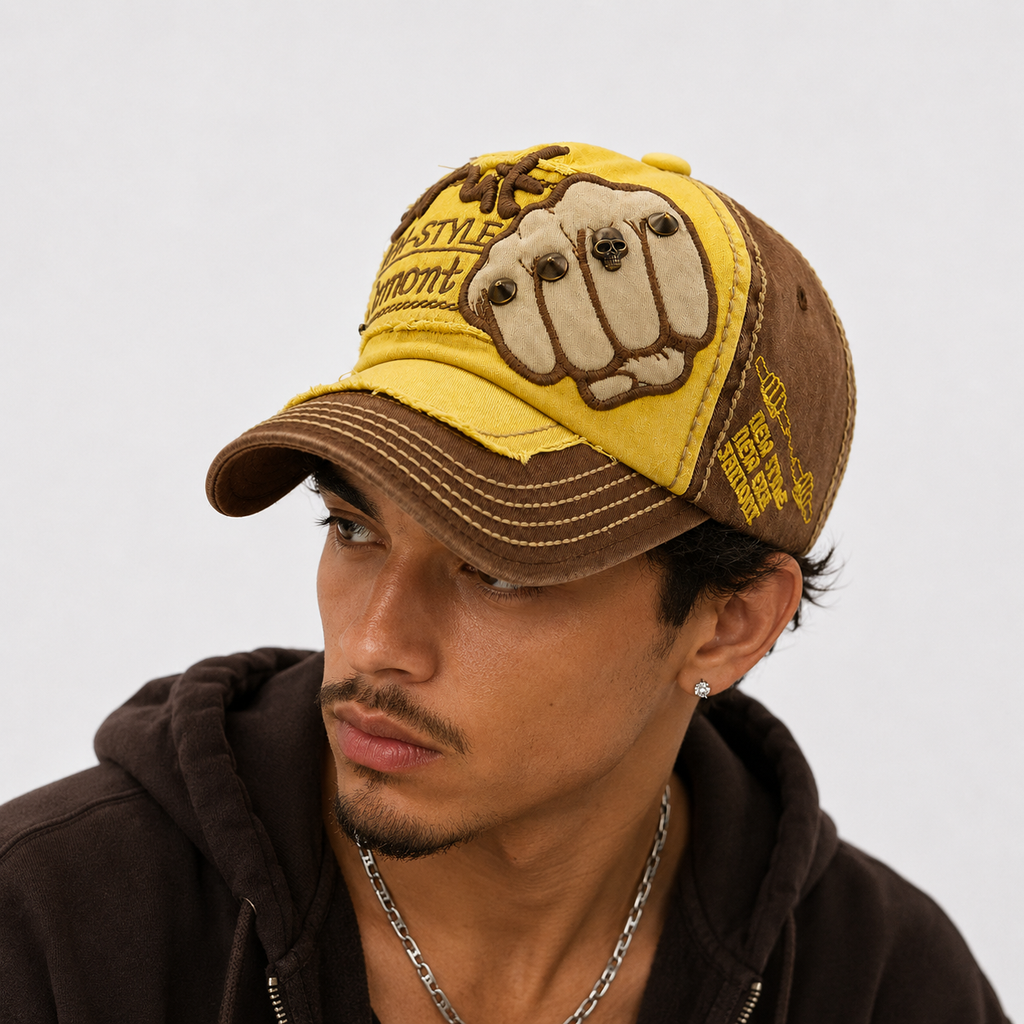 Couvre-Chef Marron Et Jaune Appliqué Poing