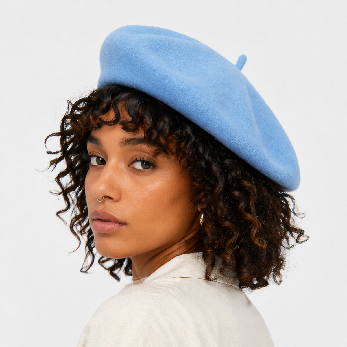 Couvre chef d'artiste Bleu ciel en laine