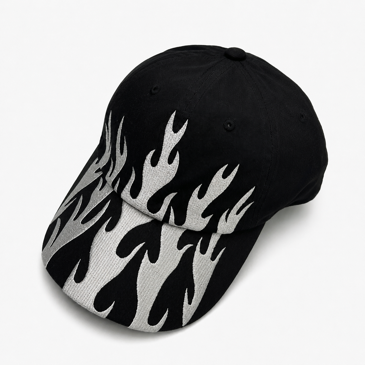 Couvre-Chef Noir Et Blanc Motif Flammes Brodé