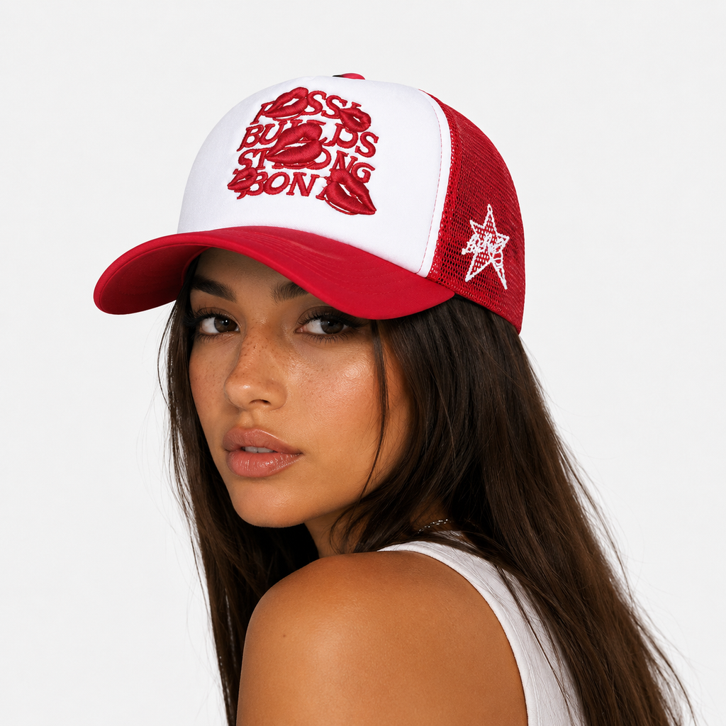 Couvre-Chef Trucker À Filet Broderie Lèvres Rouges