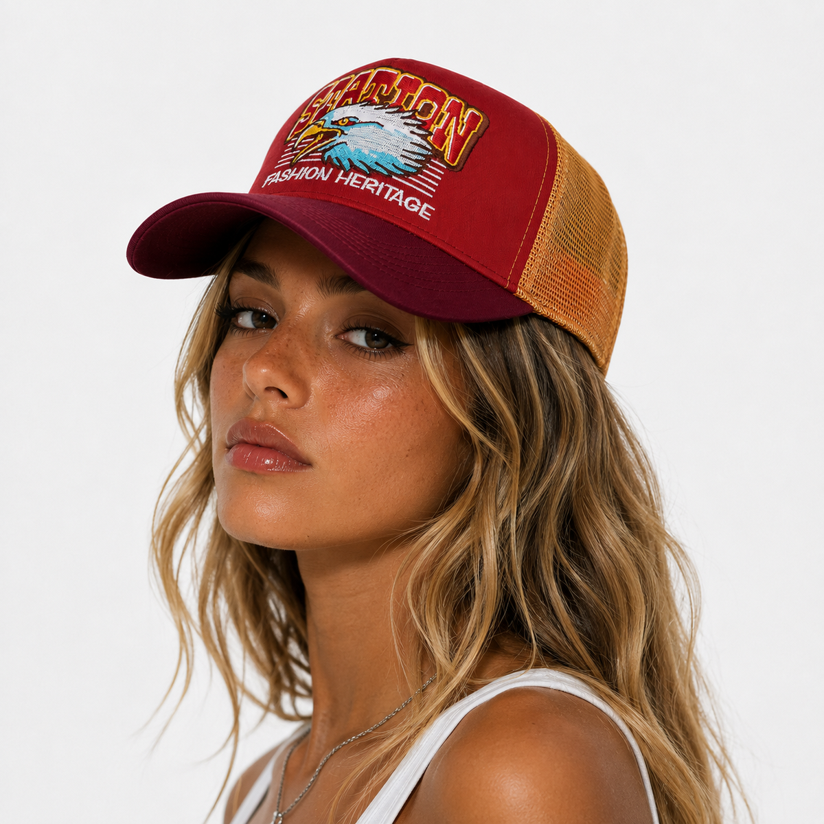 Couvre-Chef Trucker En Maille Motif Aigle Brodé