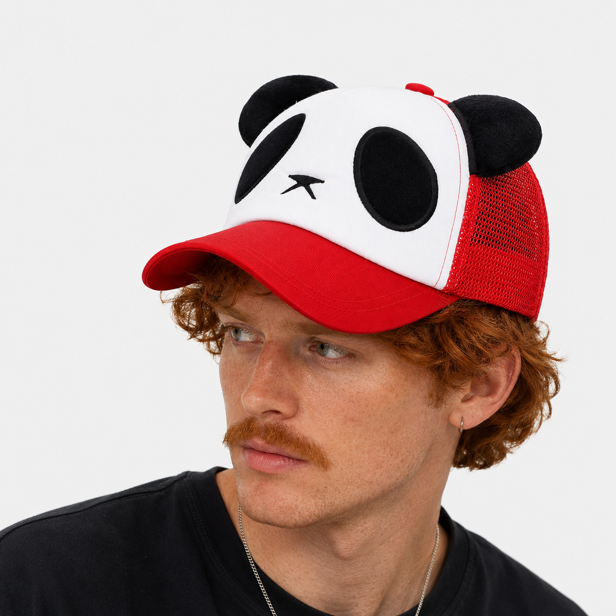 Couvre-Chef Panda Rouge Blanc Et Noir