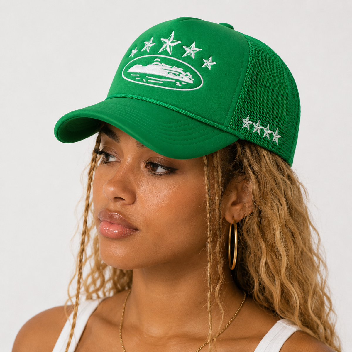 Casquette Trucker Verte Brodée Filet Respirant