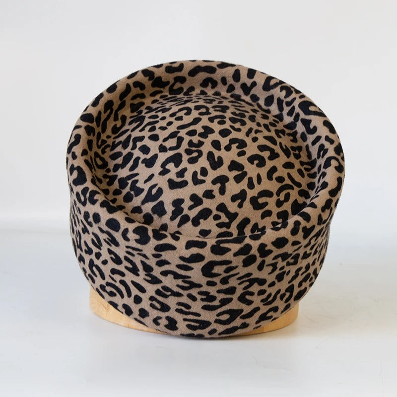 Toque léopard pour femme
